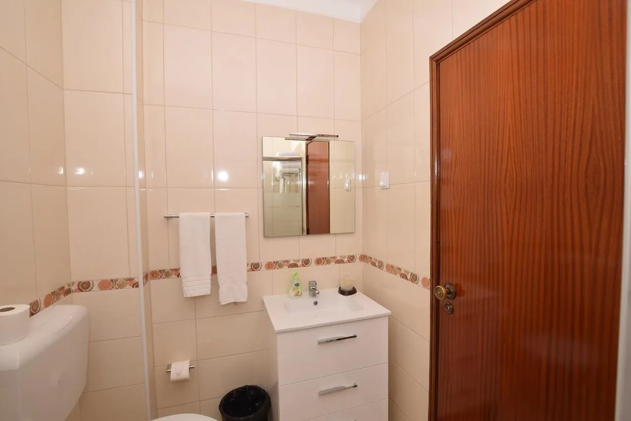 Apartamentos Carruna Αλμπουφέιρα
