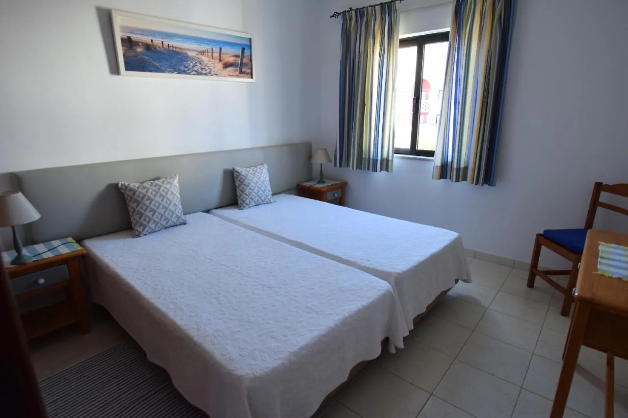 Apartamentos Carruna Albufeira Aparthotel